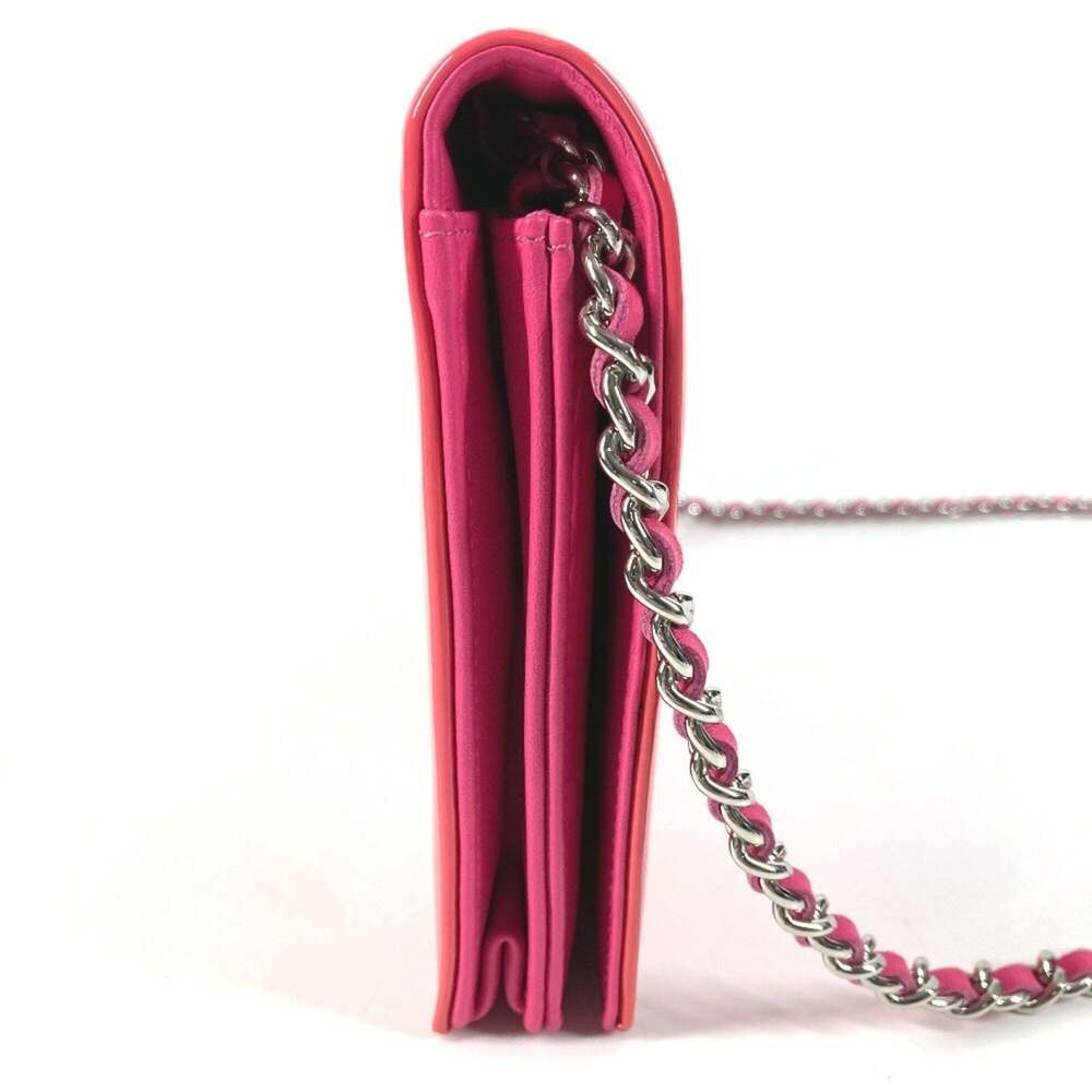 CHANEL Authentic Pink Leather Wallet - Picture 4 of 16